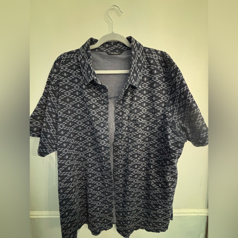 Alpine Design Blue and Gray Patterned Shirt